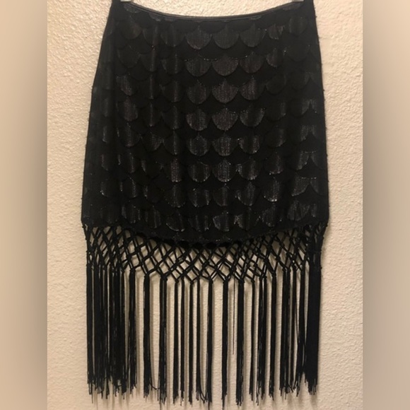 ASTR Black fringe Mini Skirt - Picture 6 of 6